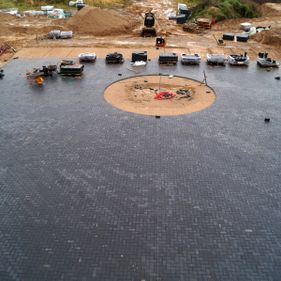 Laying paving